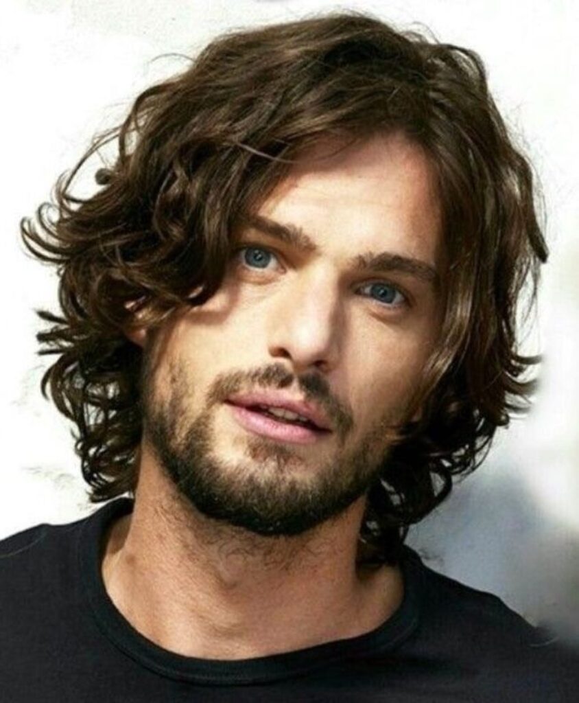 Medium-Length Waves Haircuts