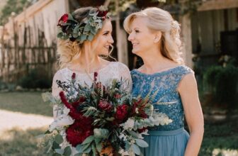 Best 20 Wedding Hairstyles for Mother of the Bride