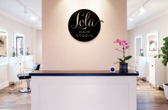 Lola Salon